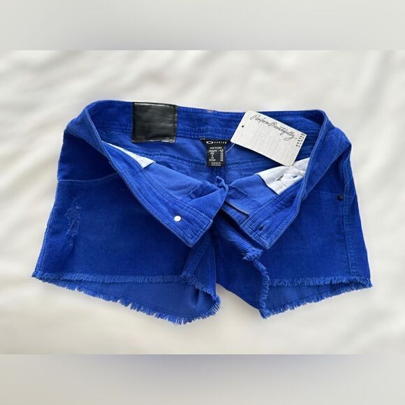 Oakley Corduroy Blue Distressed Fringe Shorts Size 5 / 6 - Picture 6 of 12
